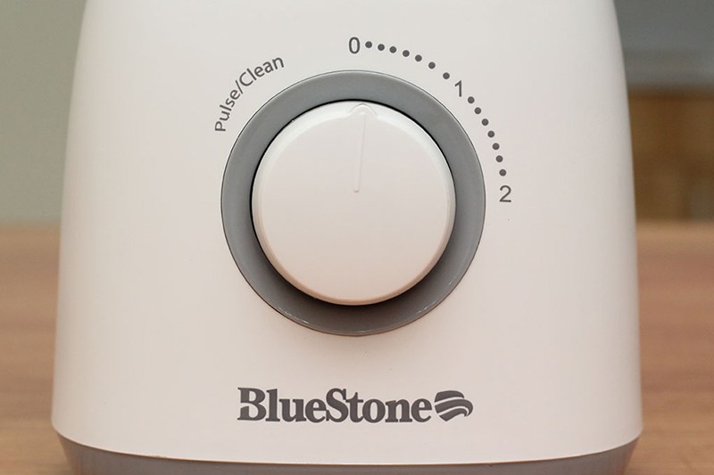Máy xay sinh tố BlueStone BLB-5329 điều khiển núm vặn cơ
