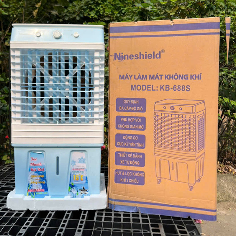 Quạt điều hòa giá tốt NineShield KB-688S màu xanh da trời kết hợp màu trắng